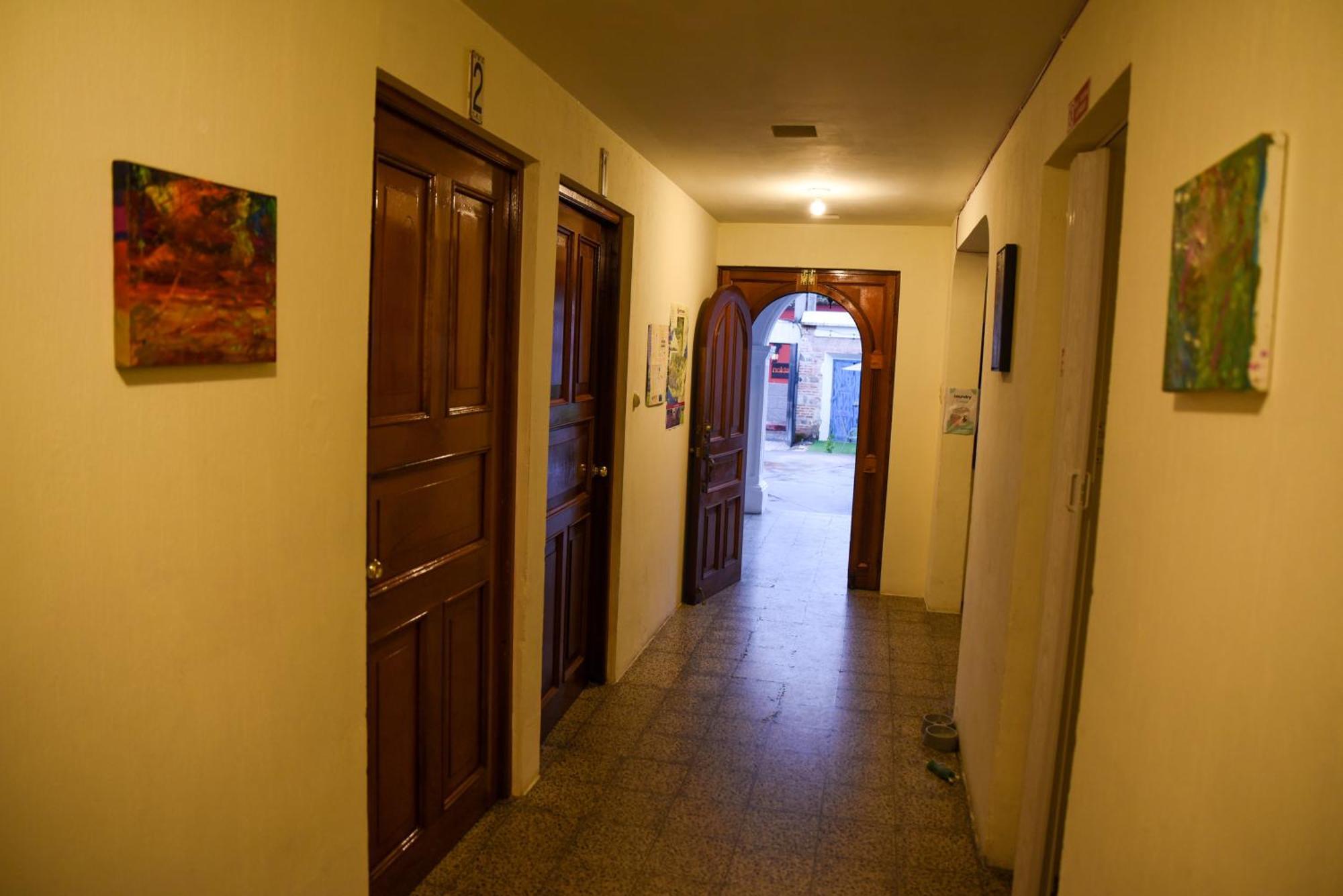 Blue Moon Hostel Antigua Exterior foto